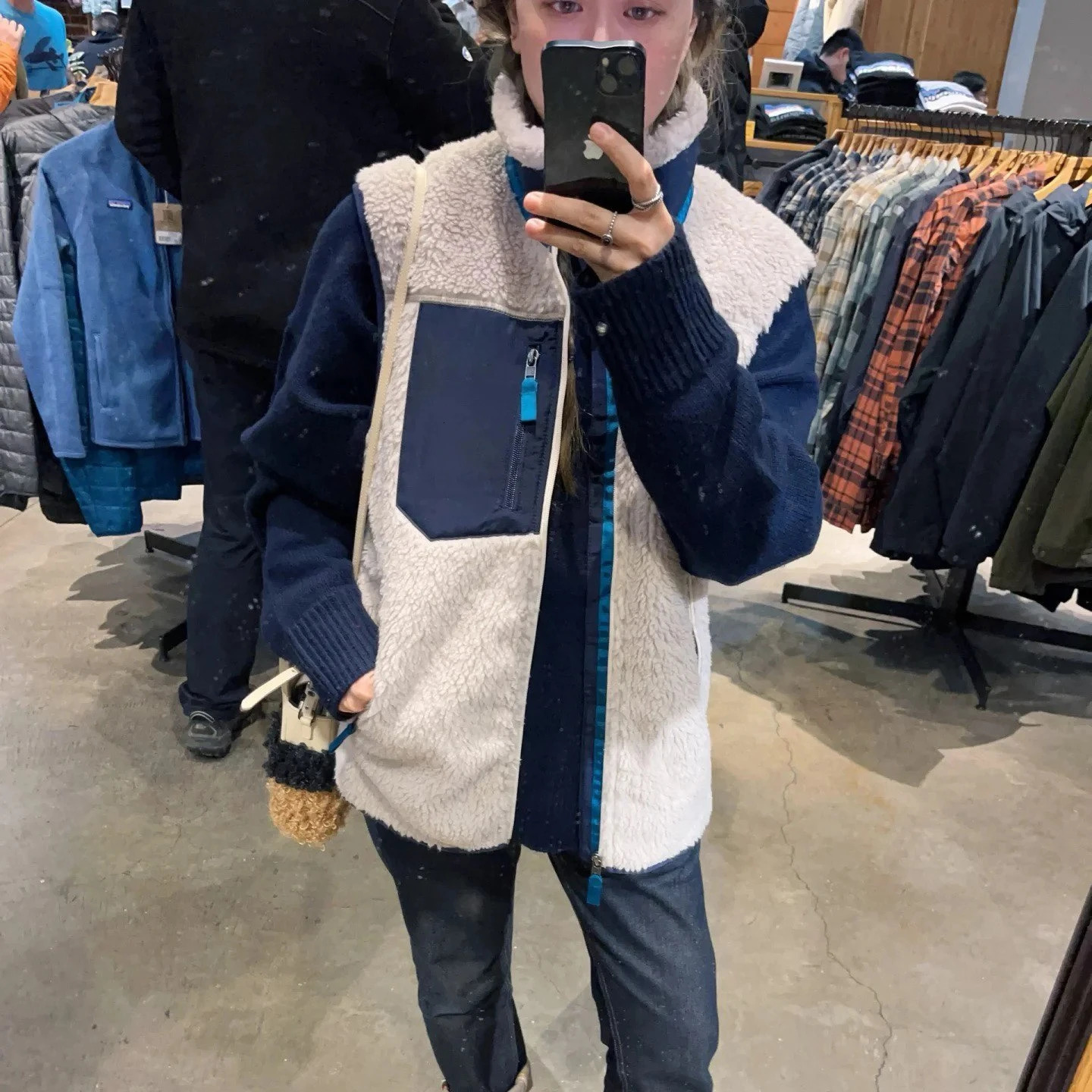 Outdoor Autumn and Winter Leisure Fishing Mountain Climbing Cycling Lambskin Fleece Zipper Men and Women Vest Jackets 251020