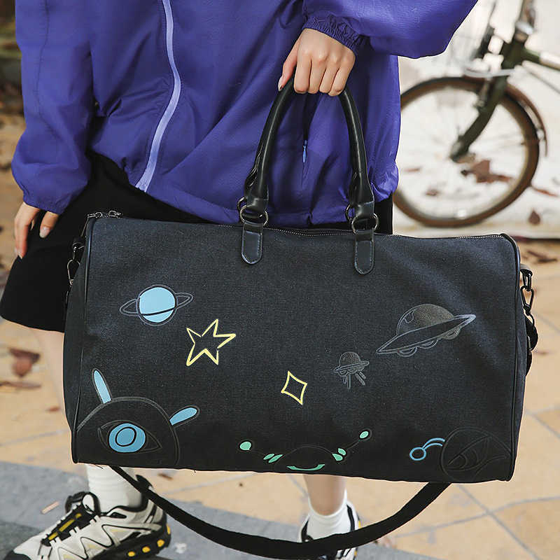 Korean Style Fashion Large Capacity Canvas Travel Bag Cartoon Graffiti Business Trip Short Distance Couple Shoulder Bag Gym Bag
