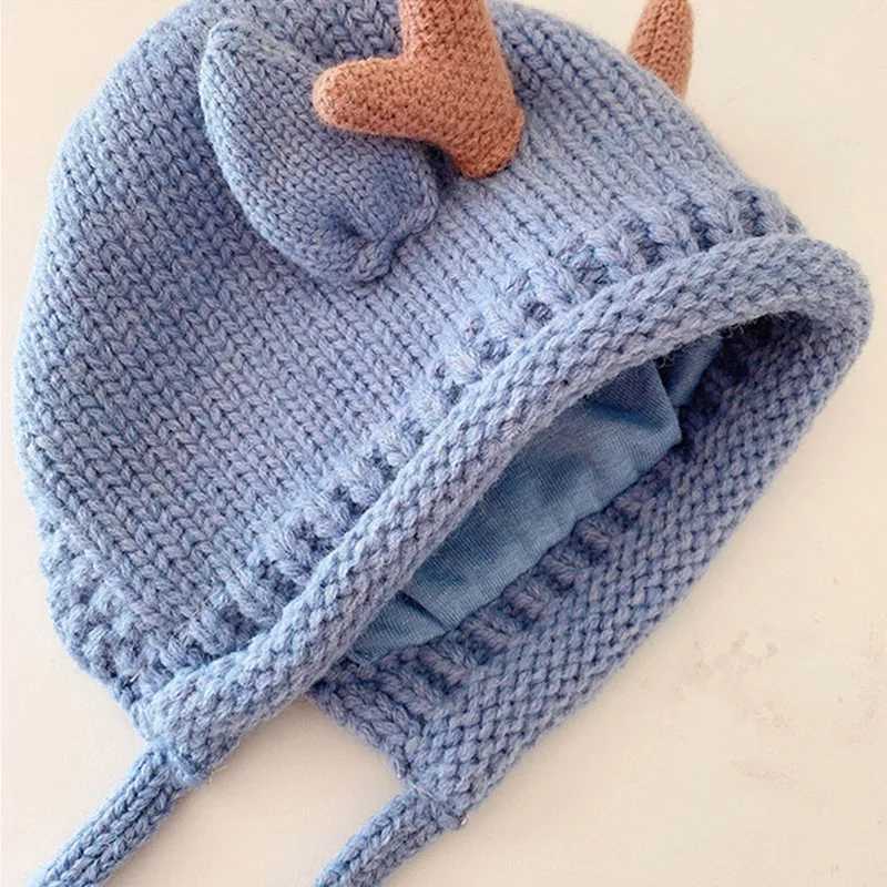 Cute Antler Baby Knitted Woolen Hat Winter Warm Infant Ear Protection Cap Cartoon Toddler Beanie 524M Kids Tie Headgear BonnetL251024