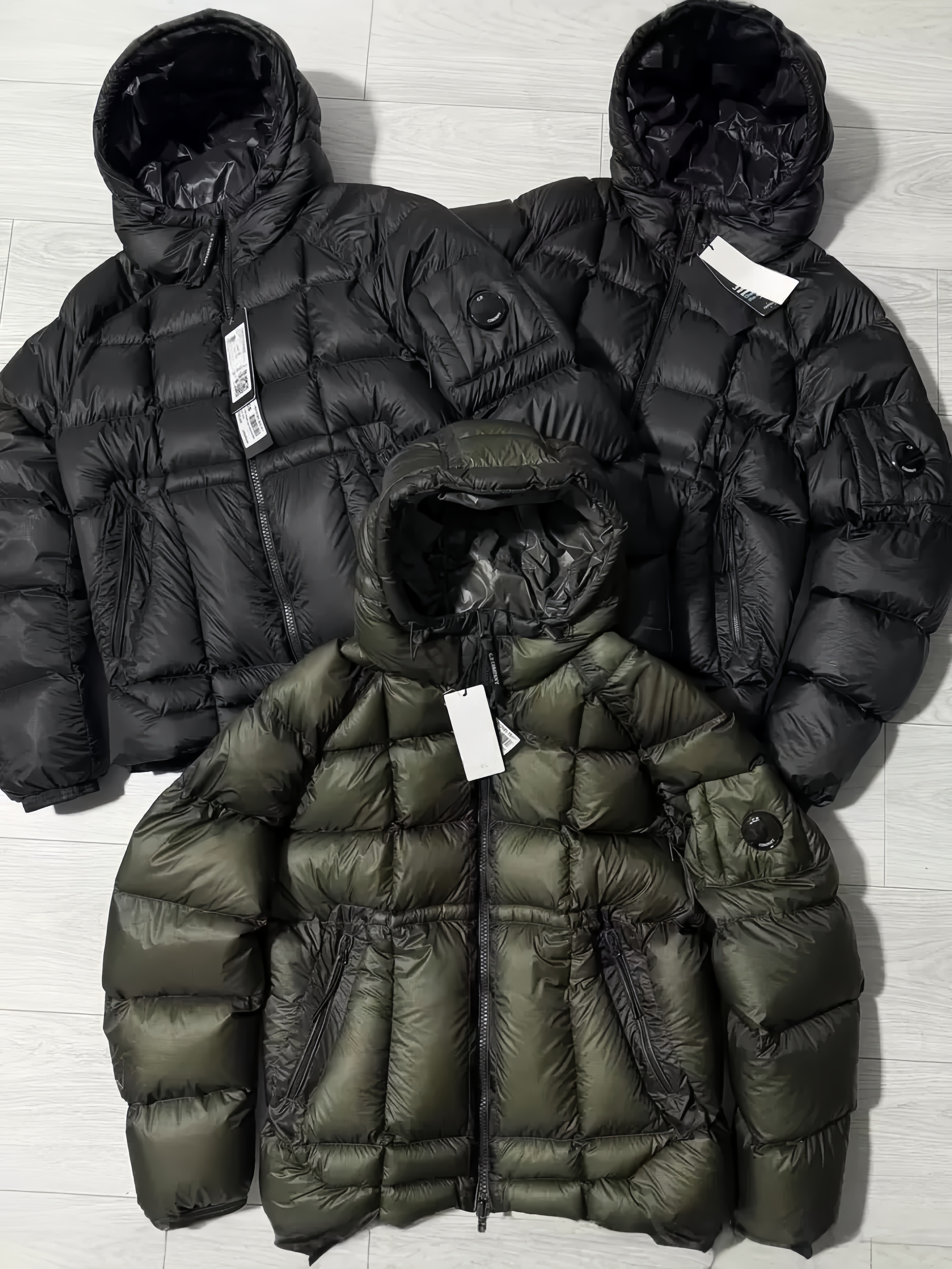 Mens designer jackets puffer jacket classic glasses company couple fashion autumn and winter production Pure cotton luxury padded jacket British style