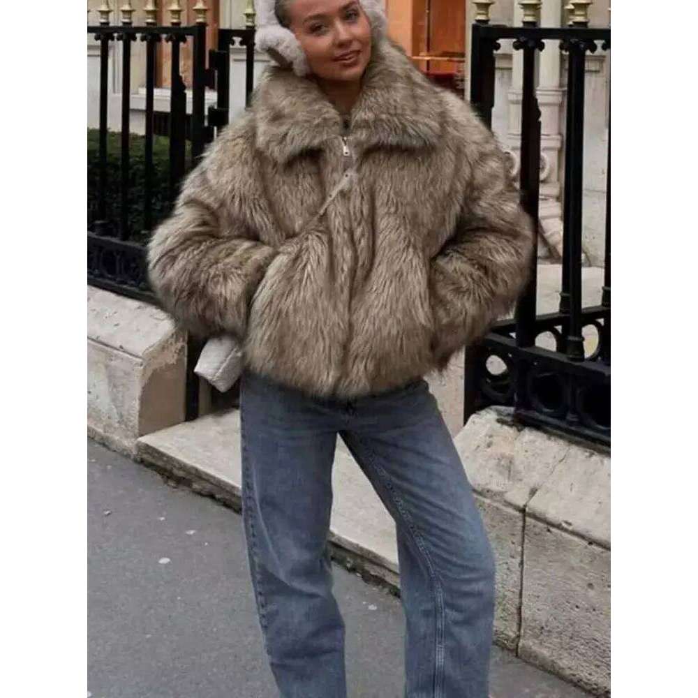Vintage Women's Faux Fur Jackets Long Sleeve Lapel Pockets Zipper 2025 Winter Coats Lady High Street Woman Outerwear