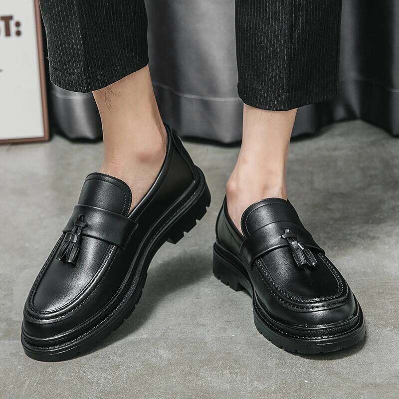Tassel Loafers Men Platform Thick-soled Formal Business Slip-on Comfortable Mens Leather Wedding Casual Oxford Shoes