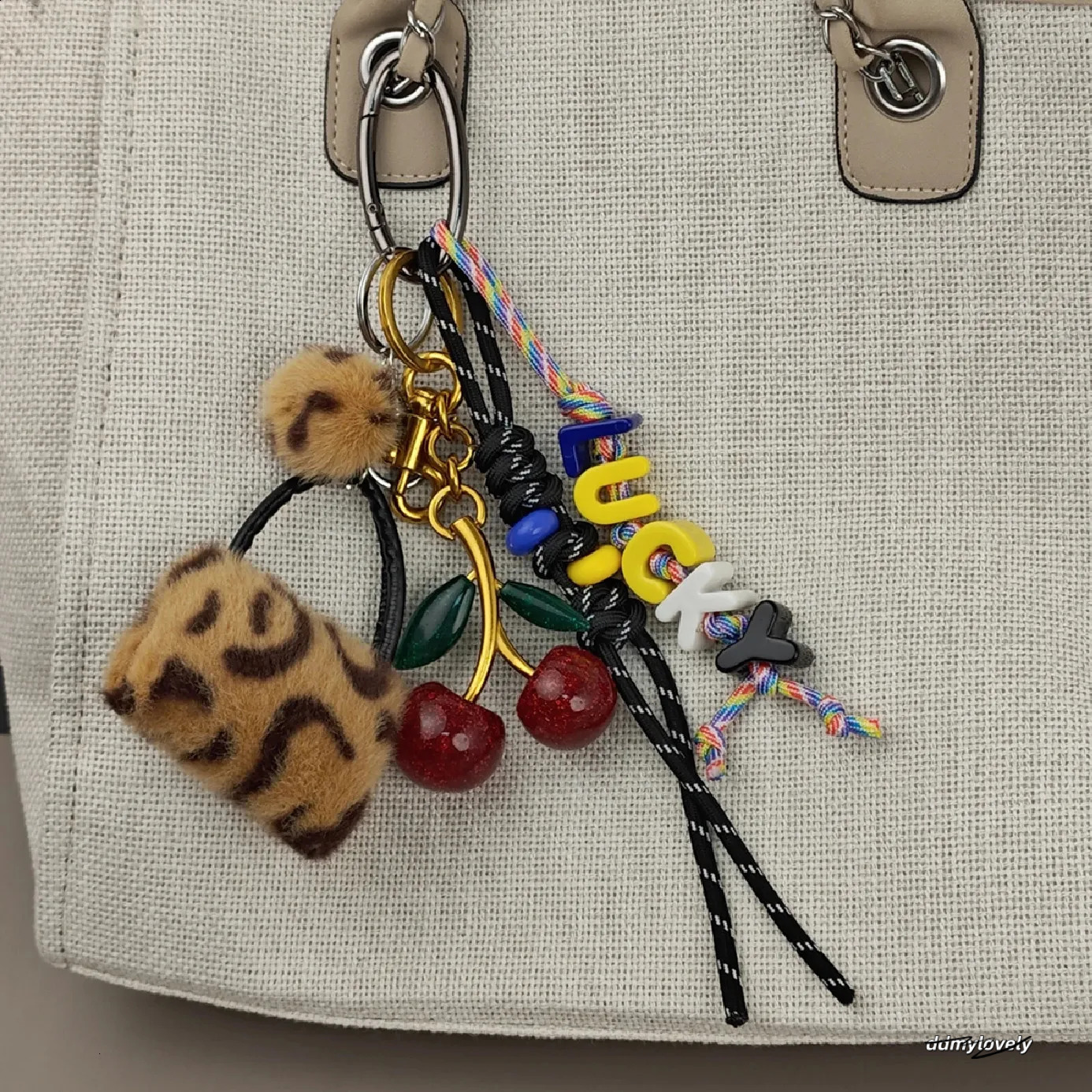 Lucky Delicious Red Cherry Fruits Charm Exquisite Key Chain For Women Men Girs Bag Purse Pendant Accessories Gift 250122 Ddmylovely
