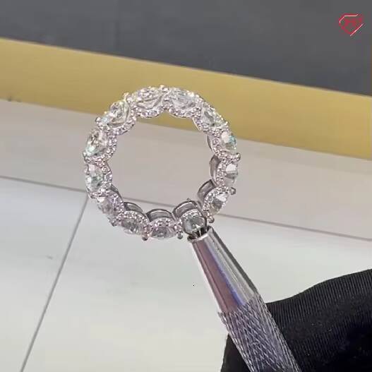 Hip Hop Moissanite Engagement Ring Eternity Vvs Iced Out Diamond 925 Sterling Silver Moissanite Ring