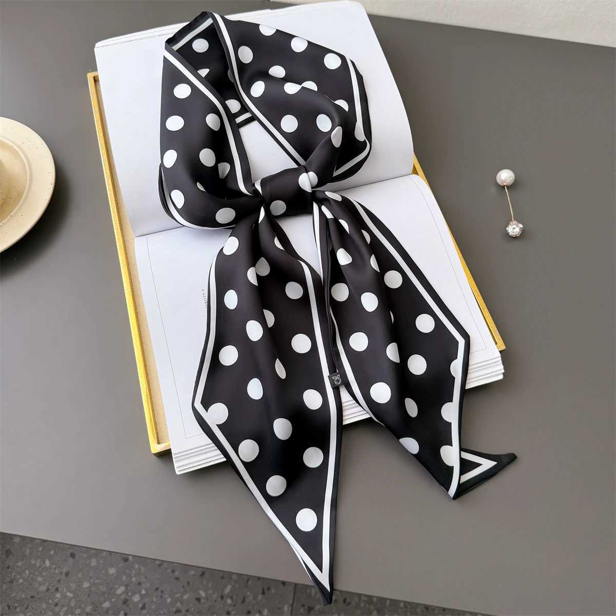 New Leopard Scarf Skinny Ribbon Haiands Wen Neck Kerchief Foard Soft Hair Bands Scarves Bag Handle Ribbon Y251024
