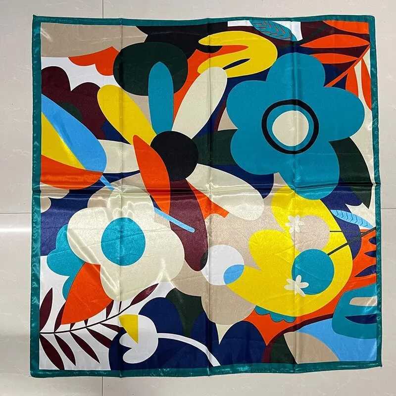 wer Print Bandana Square Scarf Silk Like ral Scarves Square Satin Hair Scarf Banda For Wen 9090CM Y251024
