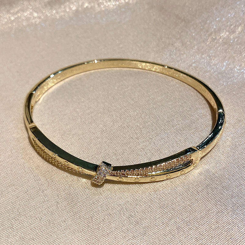Bracelet Designer luxury bangle knot Zircon full inlay Bracelets Bowknot Fashion Trendy High-End design copper plated with 18K gold Festival vacation 