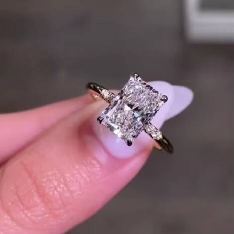 Luxury Moissanite Ring 14k18k Solid Gold Hidden Halo 25ct Radiant 3 Pave VVS Moissanite Engagement Ring for Women