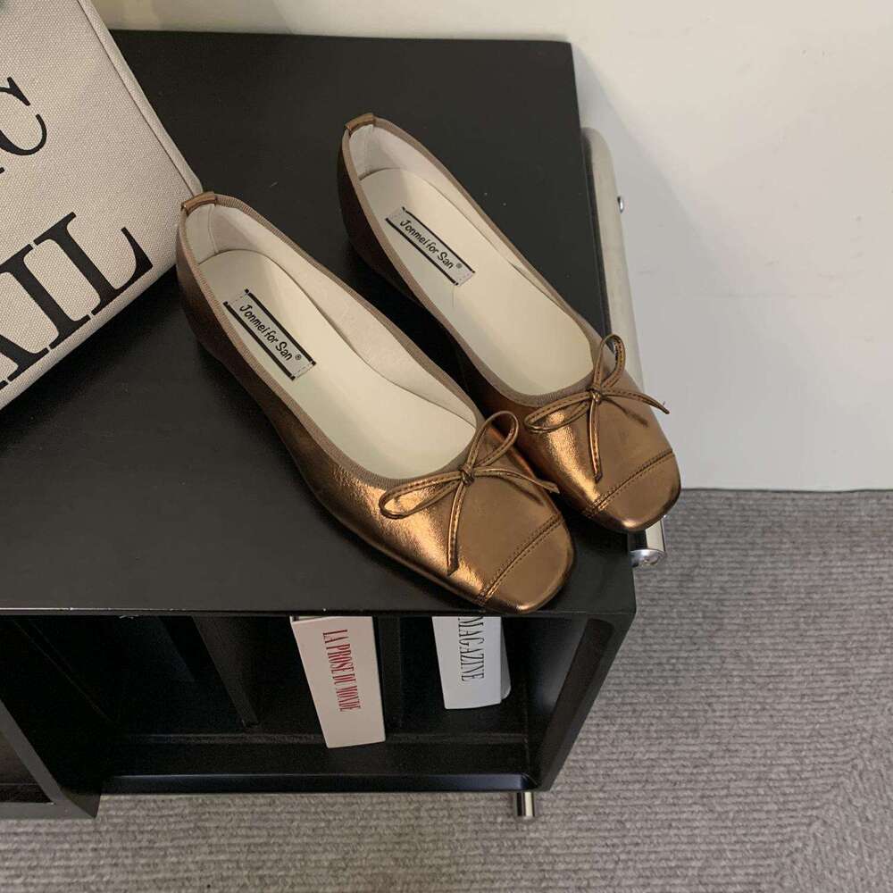 Women's Loafers 2025 New Designer Shoe Summer Autumn French Style Bowknot Casual Shoes Versatile Silver Slip-On Flats