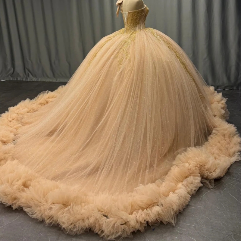 Champagne Shiny Quinceanera Dresses Ball Gown Off The Shoulder Gold Applique Beading Crystal Corset Tiered Tull Party Birthday Sweet 16 Dress Vestidos