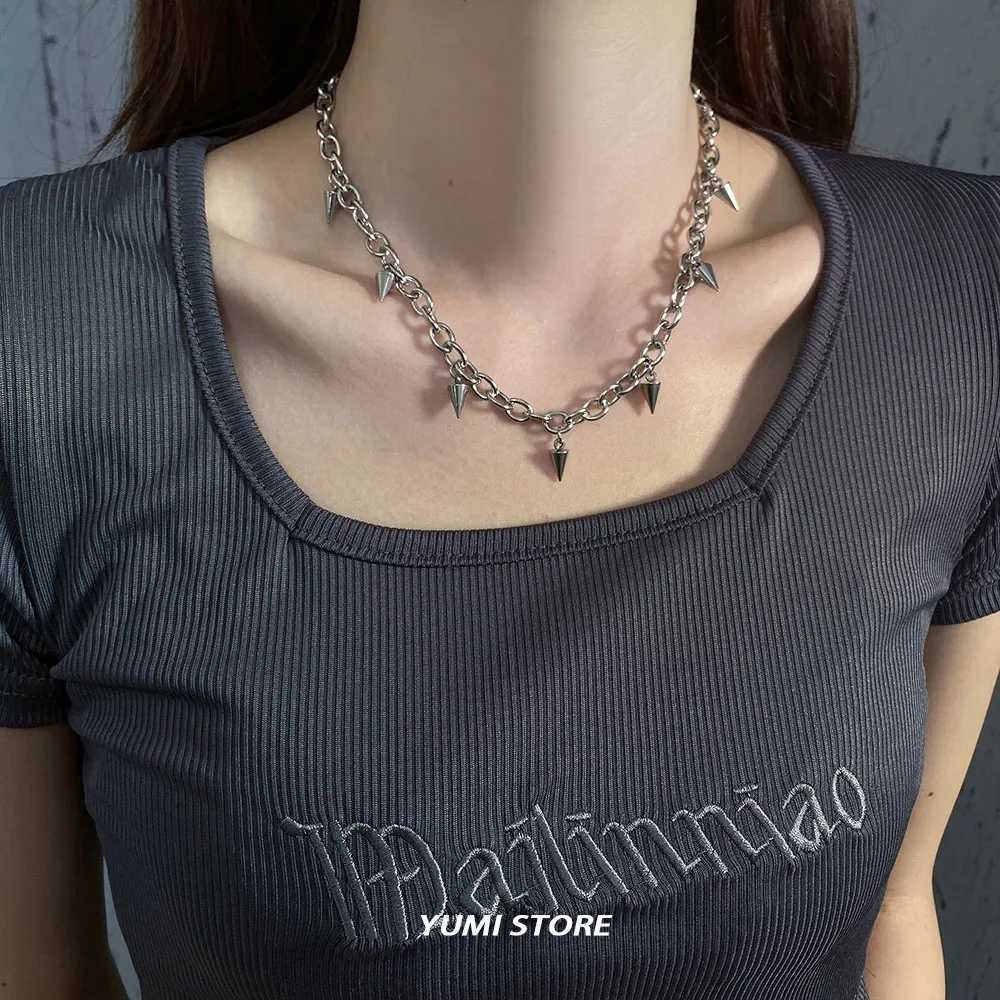 Hip Hop Rivet Necklace For Man Woman Titanium Steel Cone Pendant Sweater Chain Choker Jewelry Punk Male Cool AccoriesXJ251024