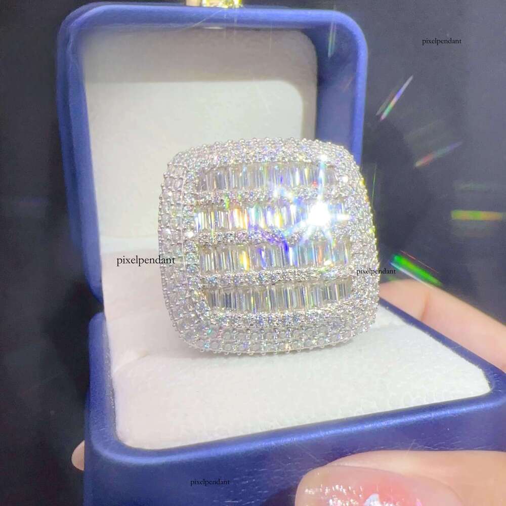 Ready to Ship Lan Dia Custom Sier Vvs Moissanite Iced Out Hip Hop Jewelry Mens Ring