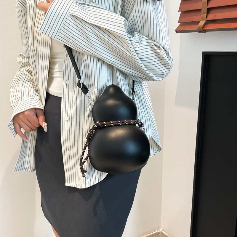 Designer free shipping Plaid tote bag women bag shoulder bag crossbody bag versatile large capacity handbag Leathery white
