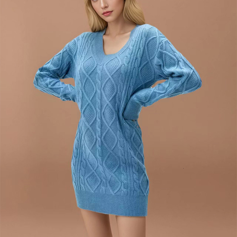Autumn and winter new European and American designer style medium long sweater V-neck solid color knitted fashionable casual women's knitted dres