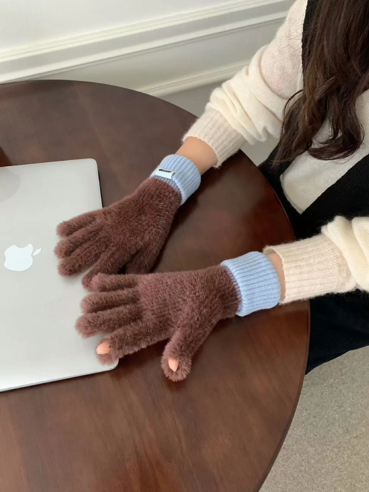 Color Matching Soft Waxy Plush Dew Finger Touch Screen Knitted Gloves Womens Autumn Winter Korean Ins Warm Cold Cycling Gloves 251023