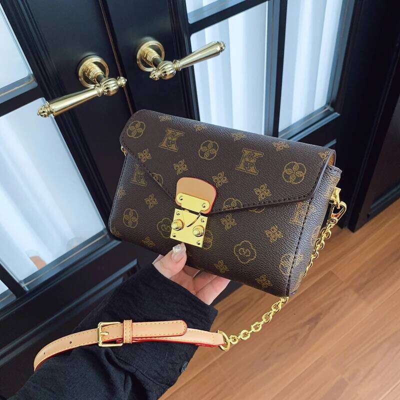Designer bag Unique Minimalist High-End Crossbody Handbag For Women Featuring Leather And Vintage Fashion