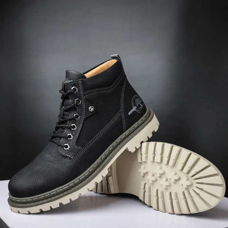 Men Super Warm Snow Boots Winter Mens Ankle Boots Waterproof Short Outdoor Sneakers Autumn Mens Motorcycle zapatillas male W251024