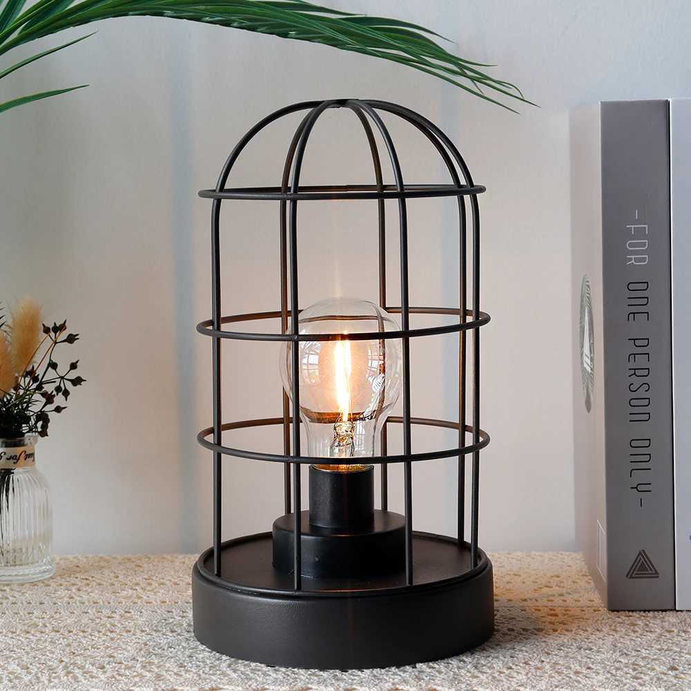 Metal Table Lamp Battery Operated Lamp Decorative Cordless Lamp for Parties Patio Events Indoor Outdoor Tabletop Home Decor C251115