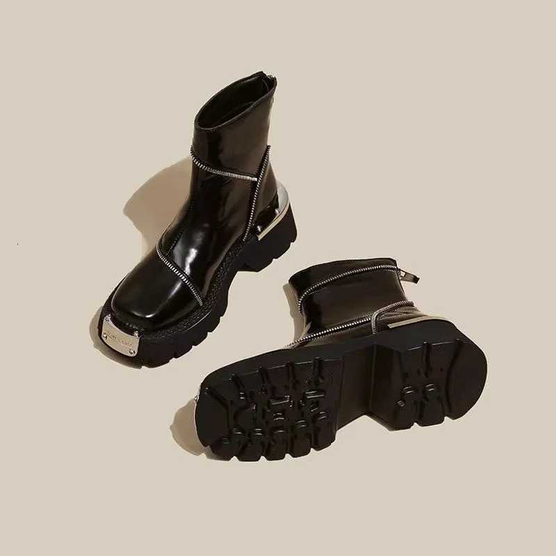 High Quality Black Shoes for Women Platform Boots Street Round Toe Ladies Shoes Nonslip Thicksoled Goth Boots Zapatos De Mujer W251024