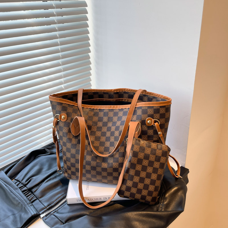 Designer free shipping Plaid tote bag women bag shoulder bag crossbody bag versatile large capacity handbag Tear-resistant