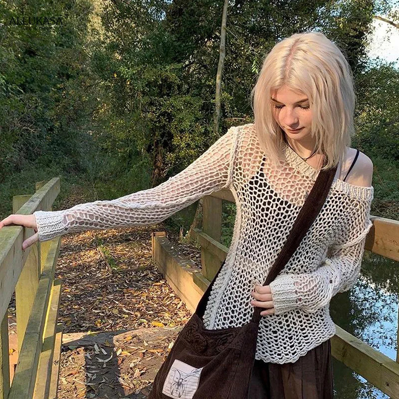 Maemukilabe Knitted Hollow Out Sweater Tshirt Autumn Long Sleeve Crochet Pullovers Women Y2K Fairy Grunge Vintage Smock Tops 251023