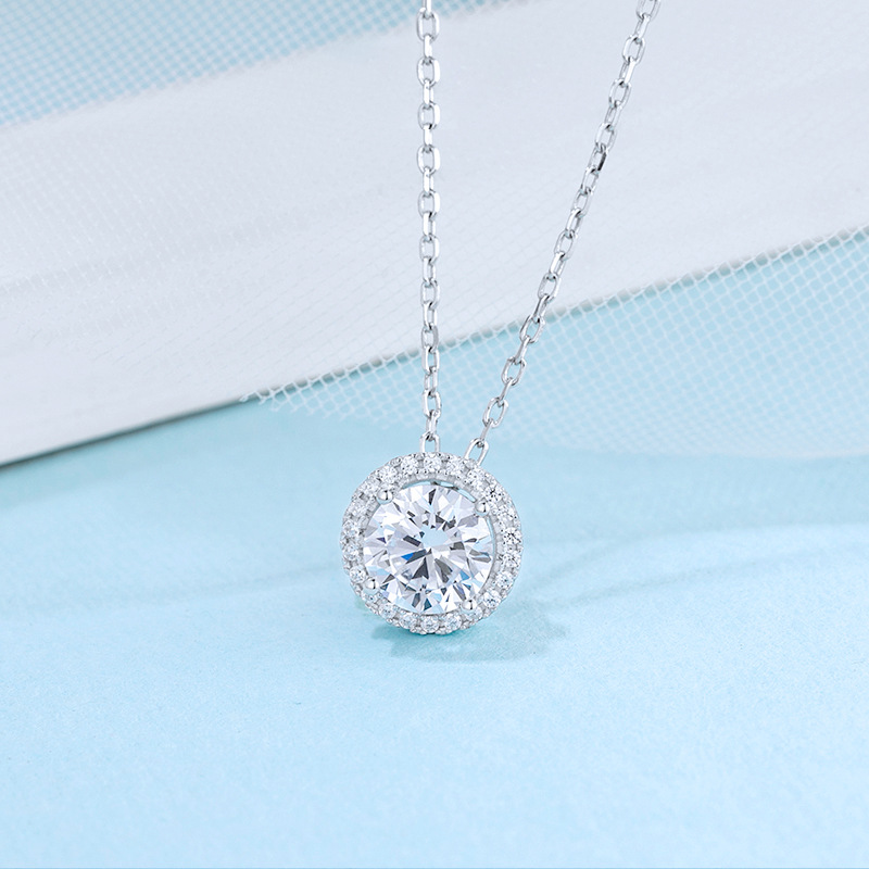 1.2CT Lab White Moissanite Diamond Circle Pendant Simple Fashion Jewelry 925 Sterling Silver Elegant Party Women Wedding Clavicle Necklace For Lover G
