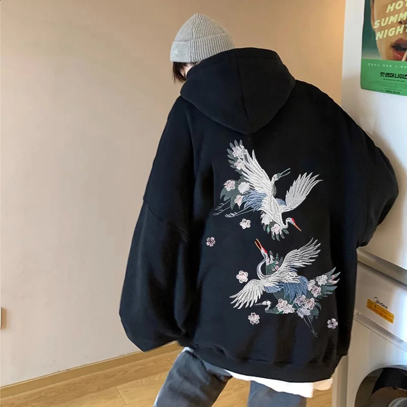 Autumn Anime Crane Printed Pullover Hoodies For Men Hip Hop Fashion Graphic Hooded Sweatshirts Aesthetic Y2K Hoodie Clothes 251018