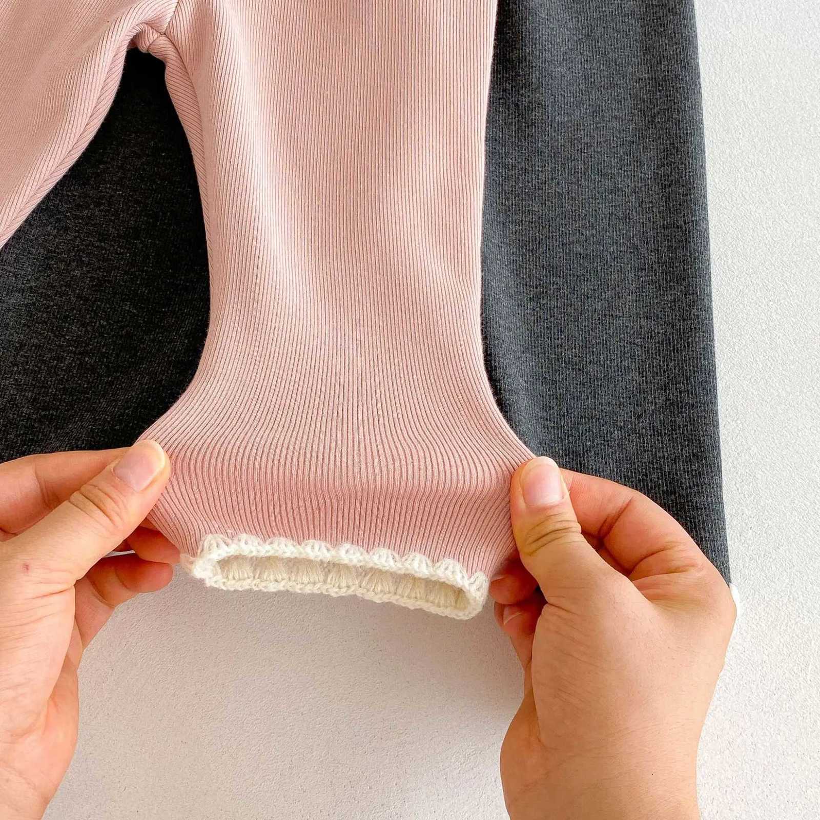 2025 Winter Korean Kids Girls Ribbed Knit Leggings FleeceLined Thermal Pants Elastic Waist Toddler Warm Baby Pants 012 YearsT251024