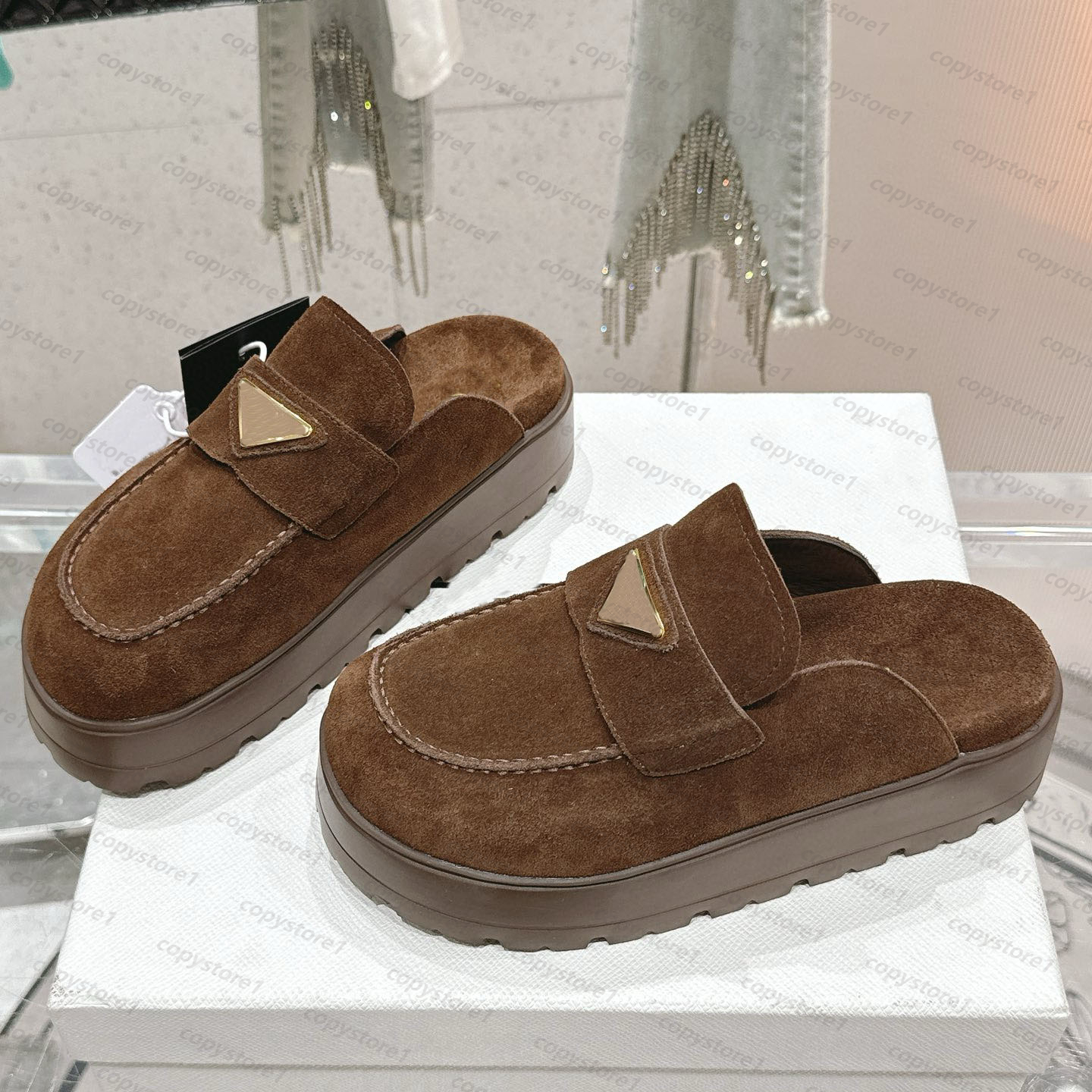 Designer Suede Flatform Mules Comfortable Soft Padded Nappa Leather Women Mules Fashion Thick Sole Baotou Slippers Size 35-41