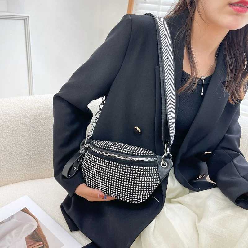 Fashion Leather Female Belt Bag Ladies Diamond Fanny pack Hip pack Designer Woman Shoulder Crossbody Chest Bags Chain Waist BagsL251024