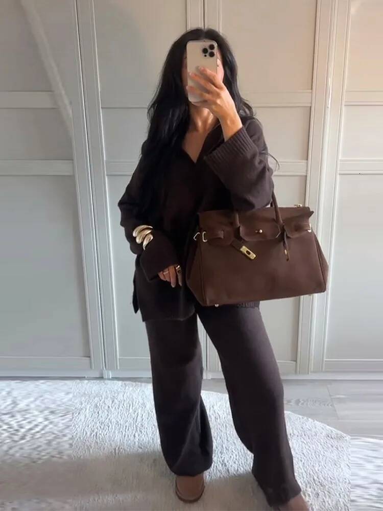 Classic Knitted Sweater Long Pant Set Women 2025 Chic V-neck Sweaters Loose Pants Sets Female Autumn Casual Street Outfits dongdumaoyi