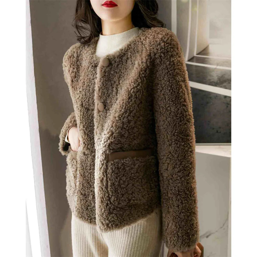 Autumn Winter Casual Warm Granular Fleece Short Coat For Women Fashion Lamb Wool Jacket Ladies Outwear Tops 251021