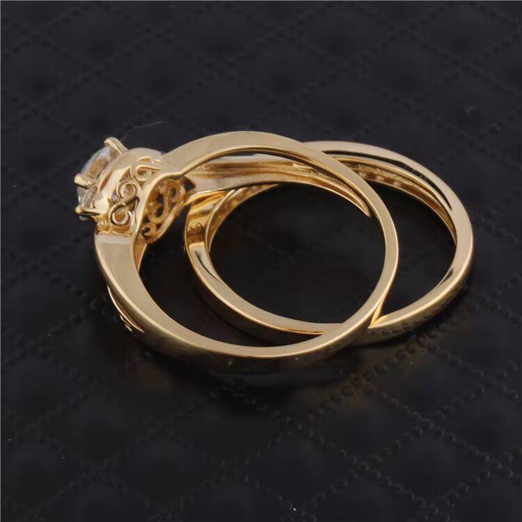 New Arriving 14k Solid Gold Moissanite Engagement Ring