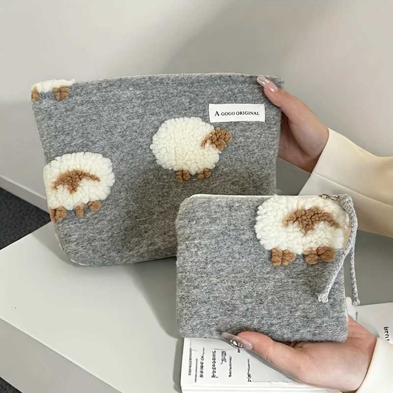 Cute Small Sheep Plush Cosmetic Bag Makeup Organizer Lambswool Pouch Pencil Case Bags Travel Coin Purse Household StorageT251024