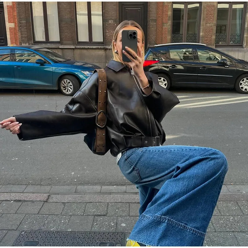 Vintage PU Leather Bomber Jackets 2025 Autumn Ladies Zipper Lapel Long Sleeve Pocket Coat With Belt Womens Loose Streetwear 251018