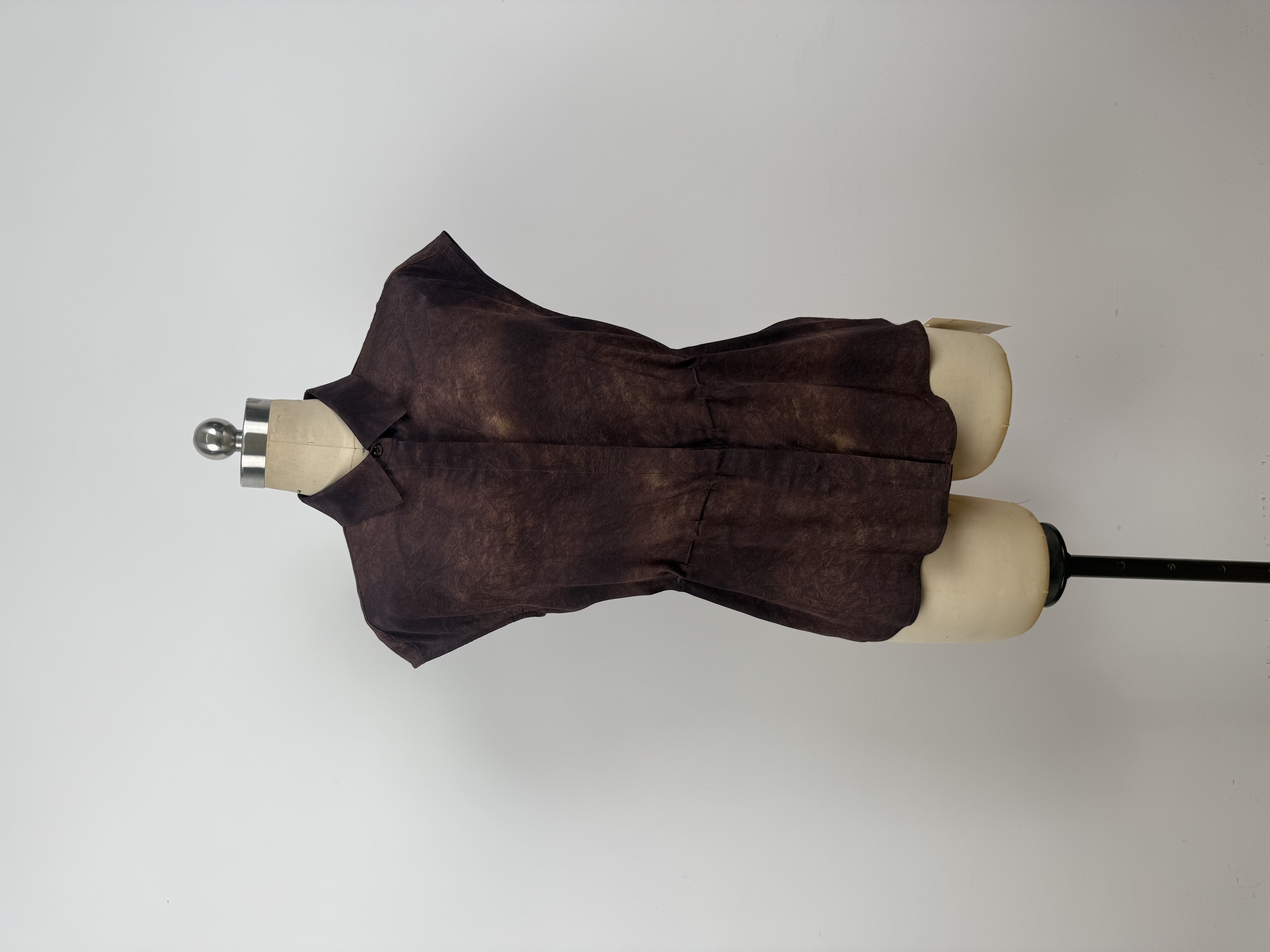 Simple, Sophisticated, Elegant, Light Luxury Silk Short-Sleeve Top JYS37039