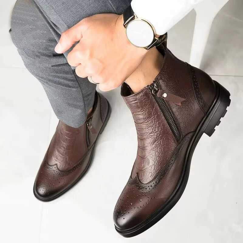 Genuine Leather Men Side Zipper Ankle Boots 2023 Men Winter Plush Snow Boots Fashion Men Casual Low Top Shoes Allmatch Men Shoe W251024