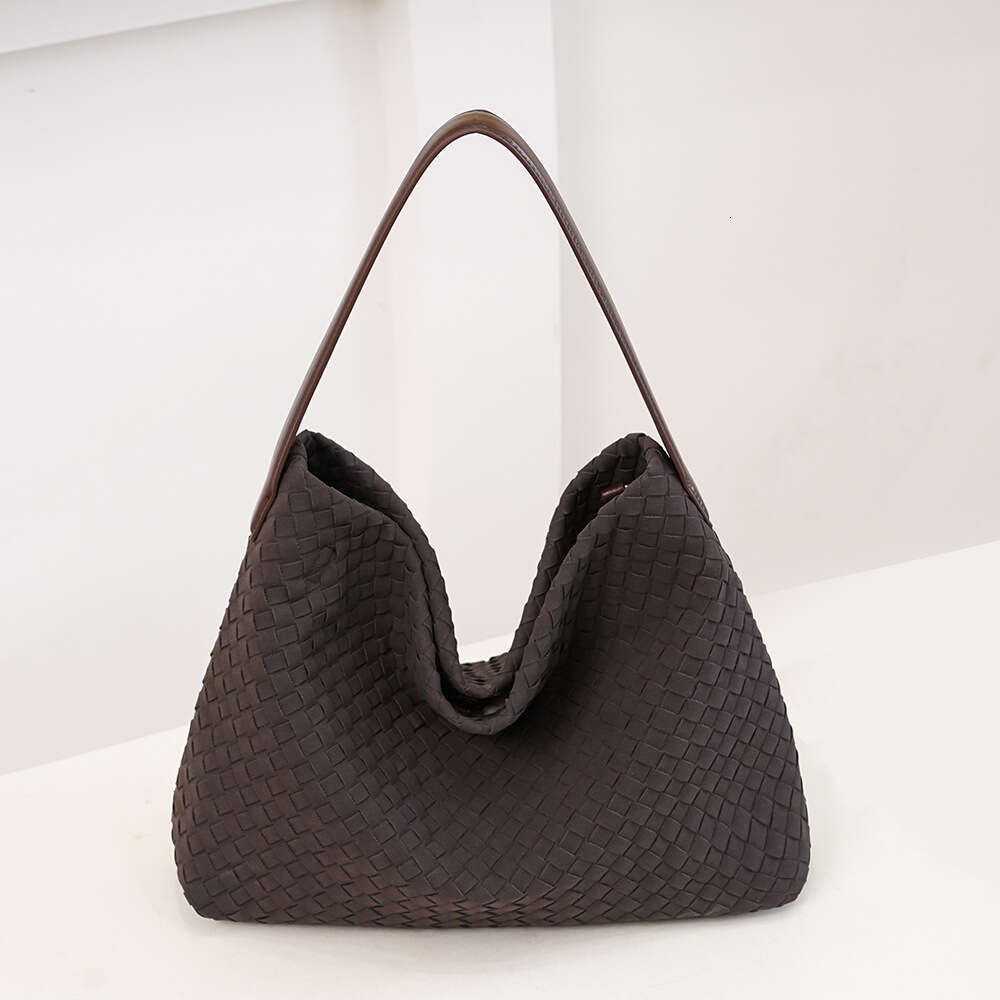 Hand-Woven Autumn Winter Suede Large Capacity Shoulder High-End Simple Commuter Tote Bag