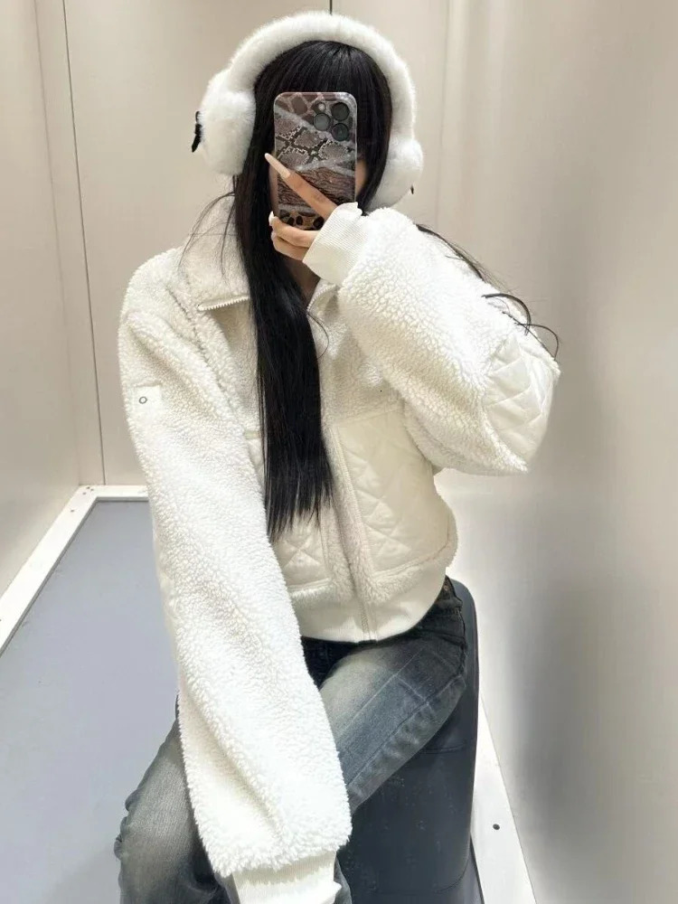 White Stand Collar Zipper Winter Jacket Women Fashion Lamb Wool Spliced Short Autumn Casual Thickened Warm 251021