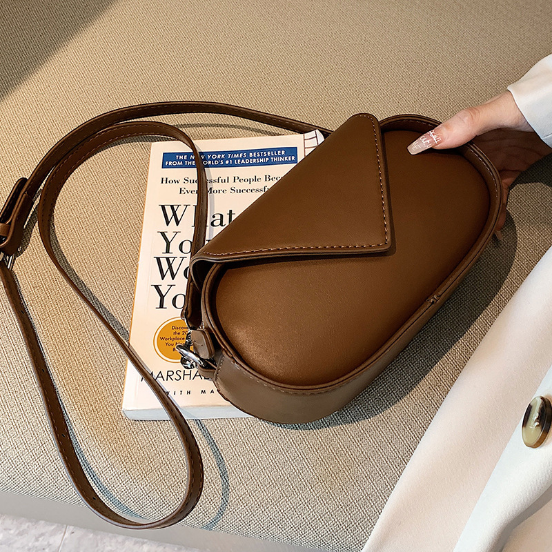 Luxury Brand Designer Bag Spring Summer New Fashion Single Shoulder Bag For Women, Niche Design, Internet Celebrity Fashion Crossbody Bag, Small Squar