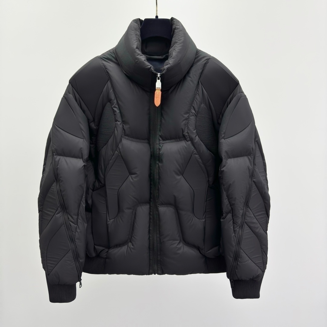 Contemporary Stylish Down Vest - Versatile Seasonal Outerwear for Men & Women