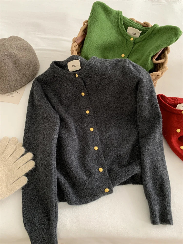 Gold Button Round Neck Knitted Sweater For Womens Autumnwinter Base Knit Cardigan 251021