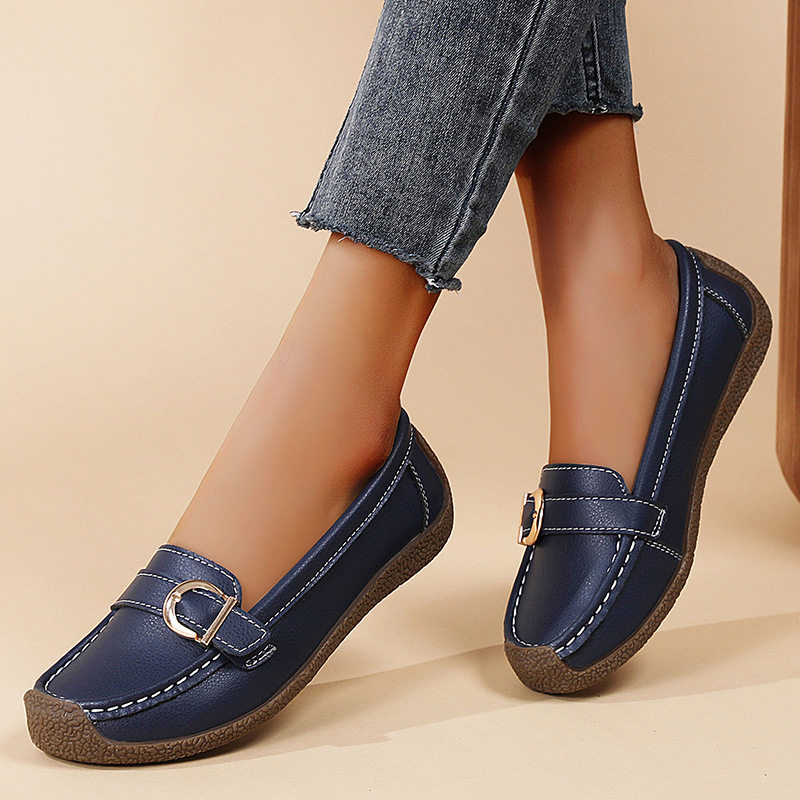 2024 New Loafers Casual Flat Sole Soft Surface Mom Comfortable Large Size Moccasins Women's Shoes ddmythur