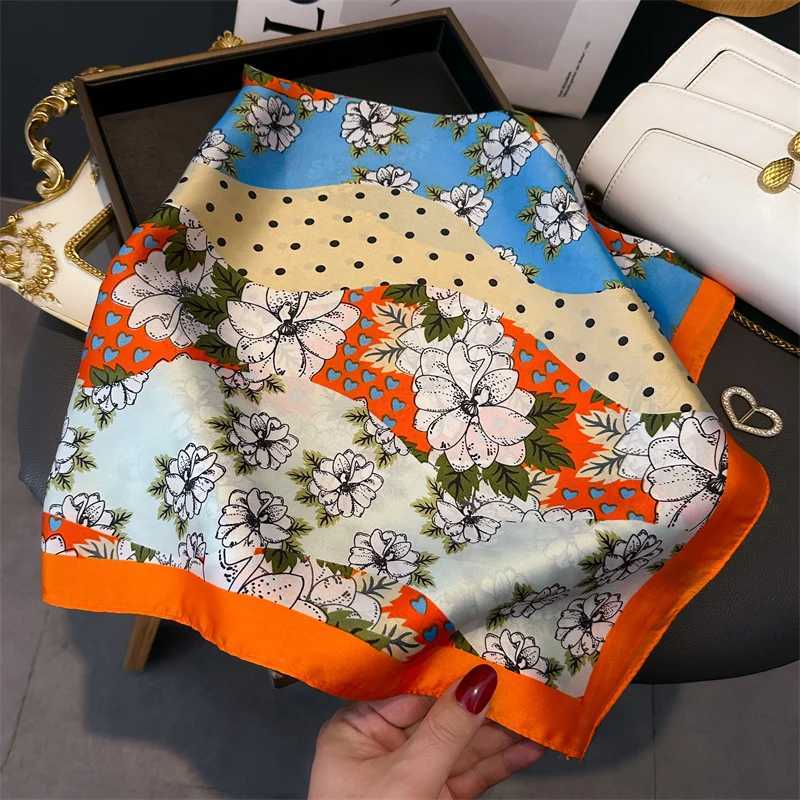 2024 Fashion ral La Hair Scarf for Wen Silk Square Scarves Wrs Bandana Foard Shls Fem Neckerchie New Y251024