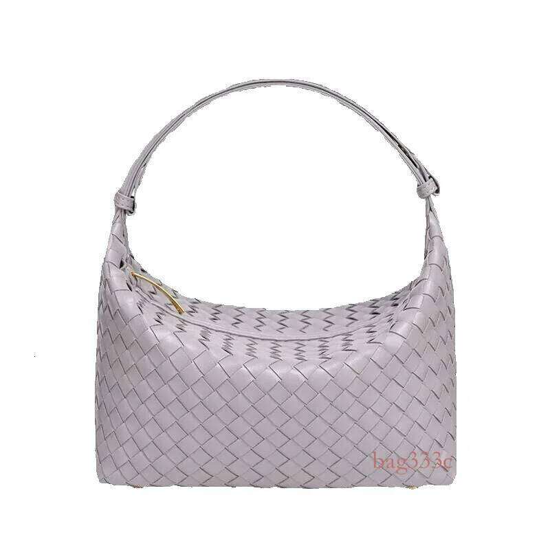 Hand-Woven Fashion Trend Single Shoulder Crossbody Casual Simple Handheld Lunch Box Bag