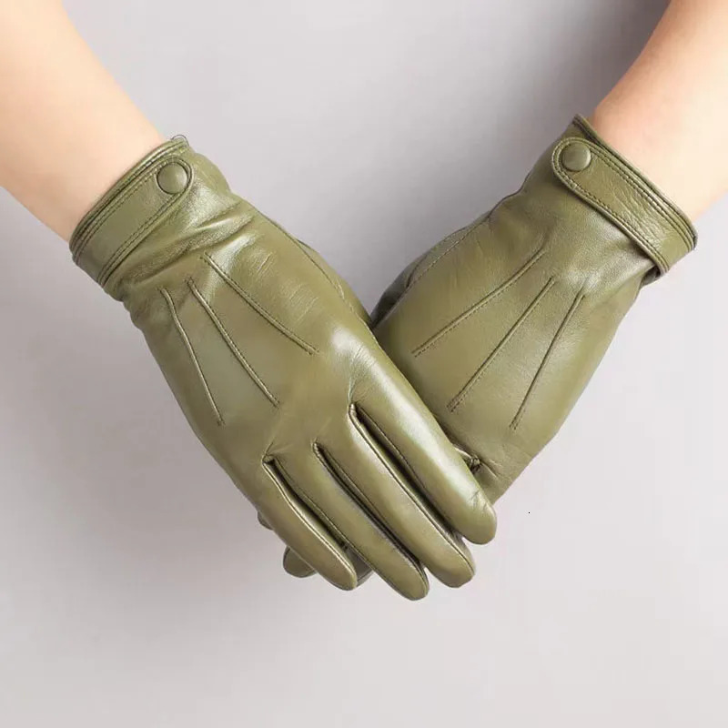 Winter Women Warm Real Sheep Leather Gloves Fashion Female Genuine Sheepskin Mittens High Quality Elegant Natural Lamskin Glove 251023