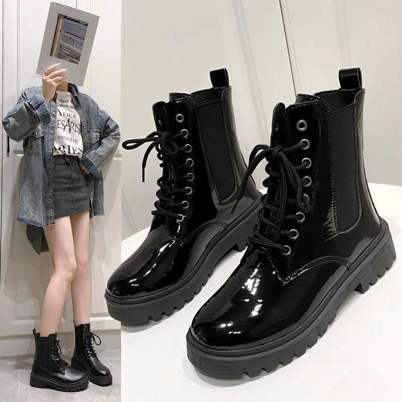 Women 2024 Autumn New Tooling Boots Lady Anti Slip Waterproof Lace Up Short Boots Students Casual Thick Heel Knight Boots W251024
