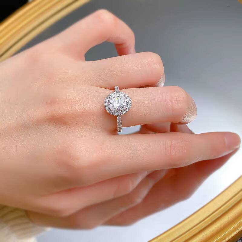New 79 Oval Pigeon Egg High Carbon Diamond Ring Fashionable Simple 925 Silver Ring Rhodium Plated Gemstone Ring for Parties