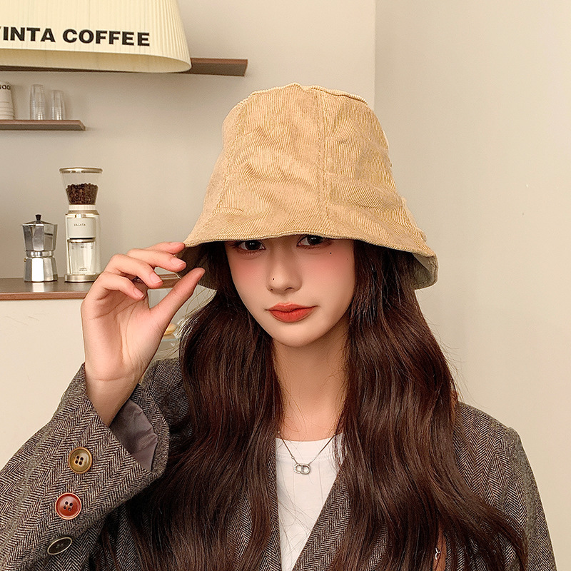 Brown Wrinkled Corduroy Fisherman for Women, Autumn and Winter Casual Versatile Face-Slimming Bare-Faced Bucket Hat