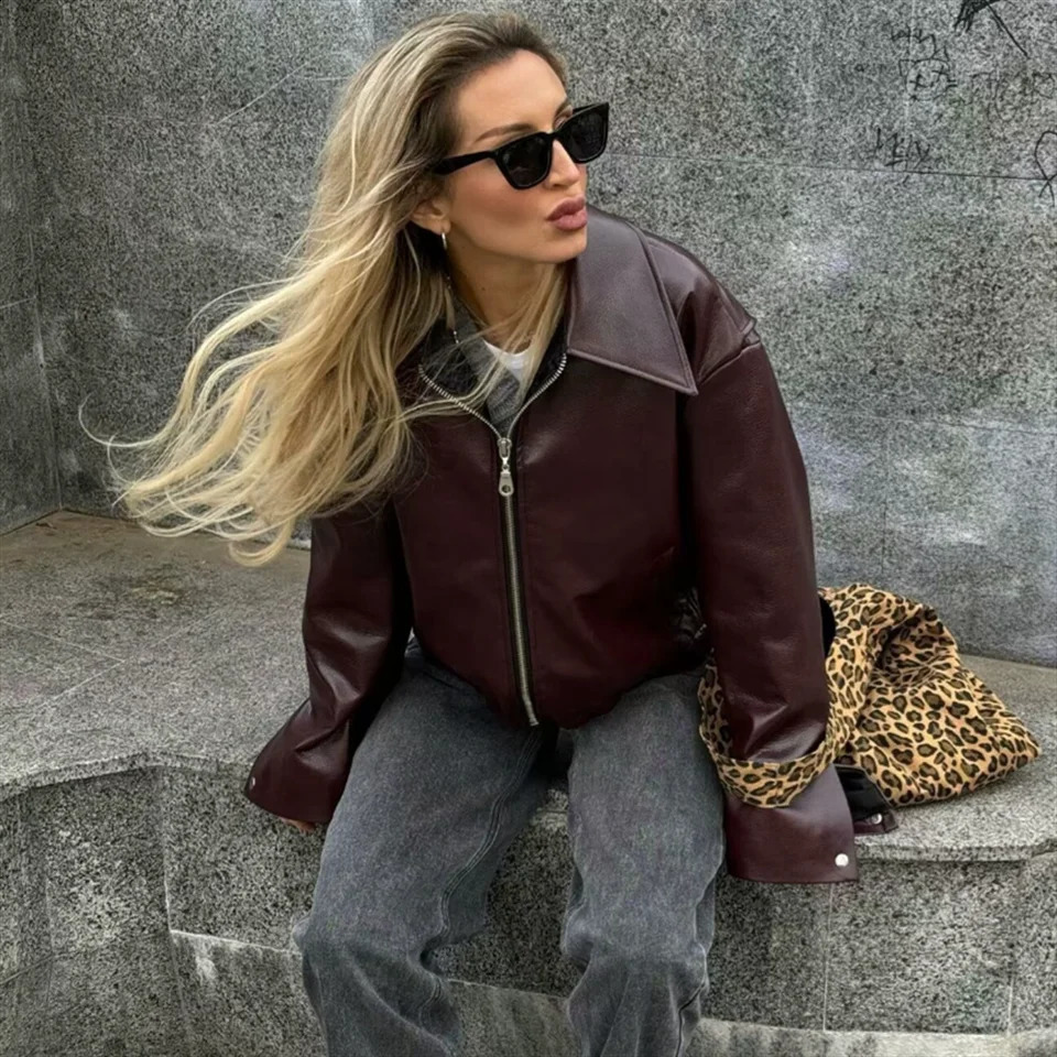 2024 autumn womens clothing style slim fit simple solid color short lapel PU leather long sleeved jacket 251018